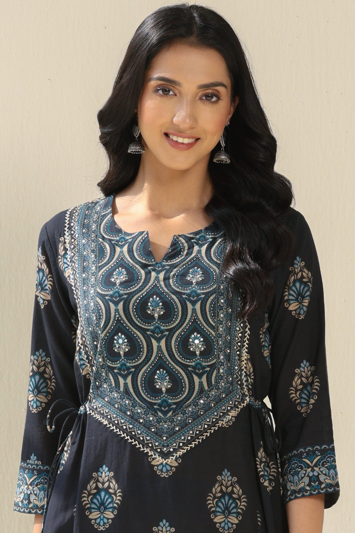 Surplus: Rangrez Rabiya Kurta