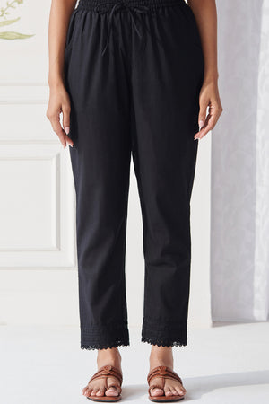 Mumtaz Nohreen Black Narrow Pants
