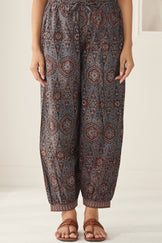 Sehra Rumaisa Ajrak Izhaar Pants