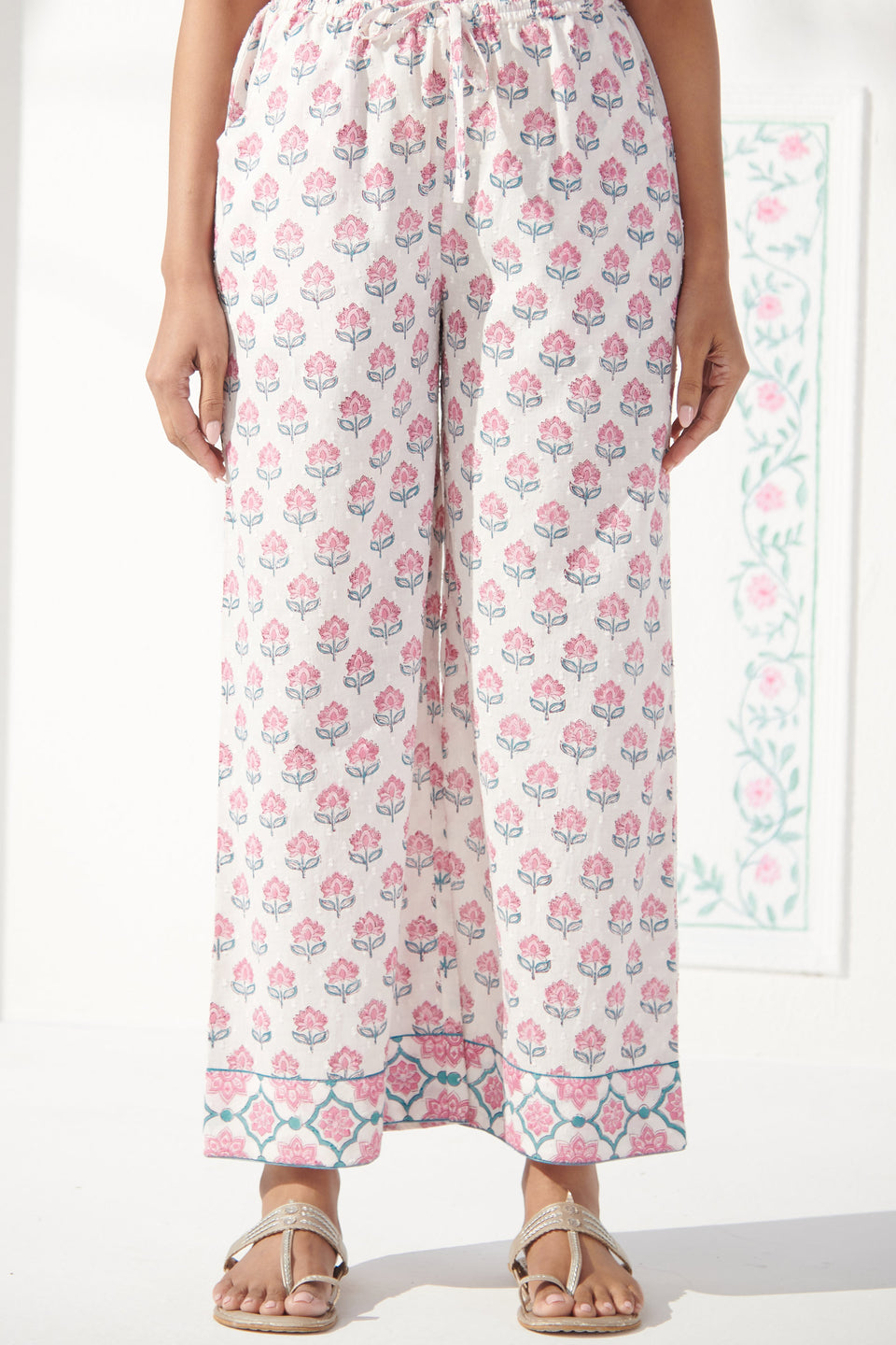 Gulbahar Sumeera Sanganeri Farsi