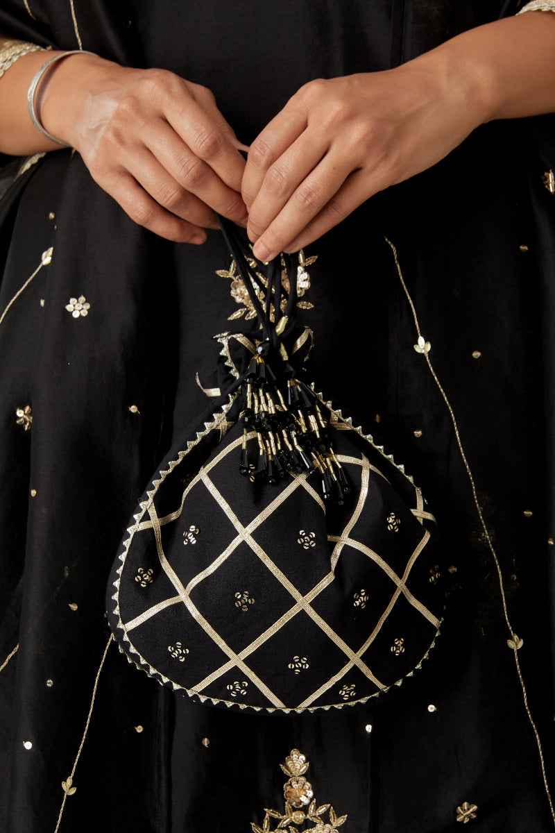 Sanaa Zainab Potli Bag