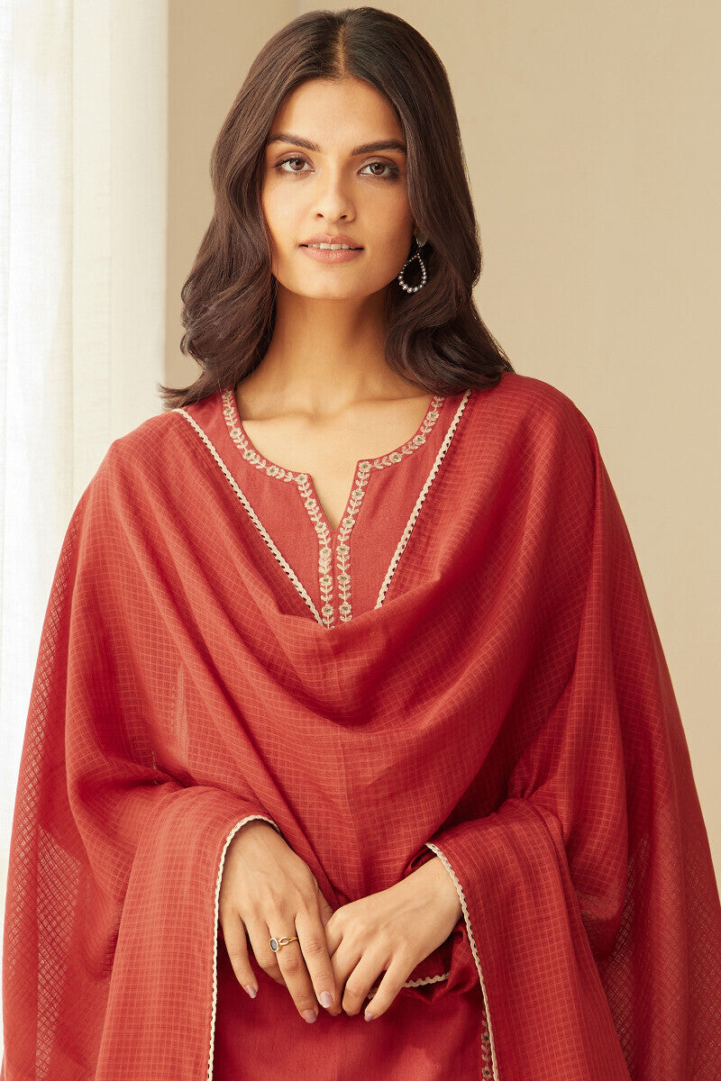 Roza Raima Red Dupatta