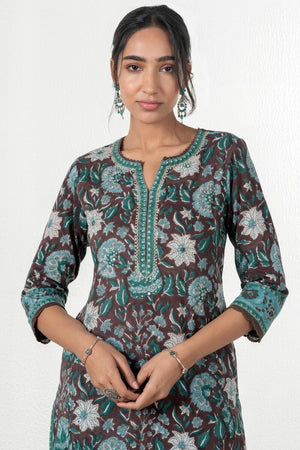 Gauhar Zafrina Sanganeri Kurta