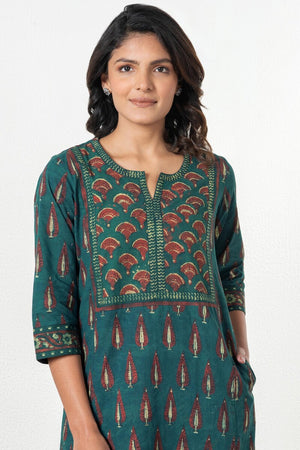 Sehra Rabia Ajrak Kaftan