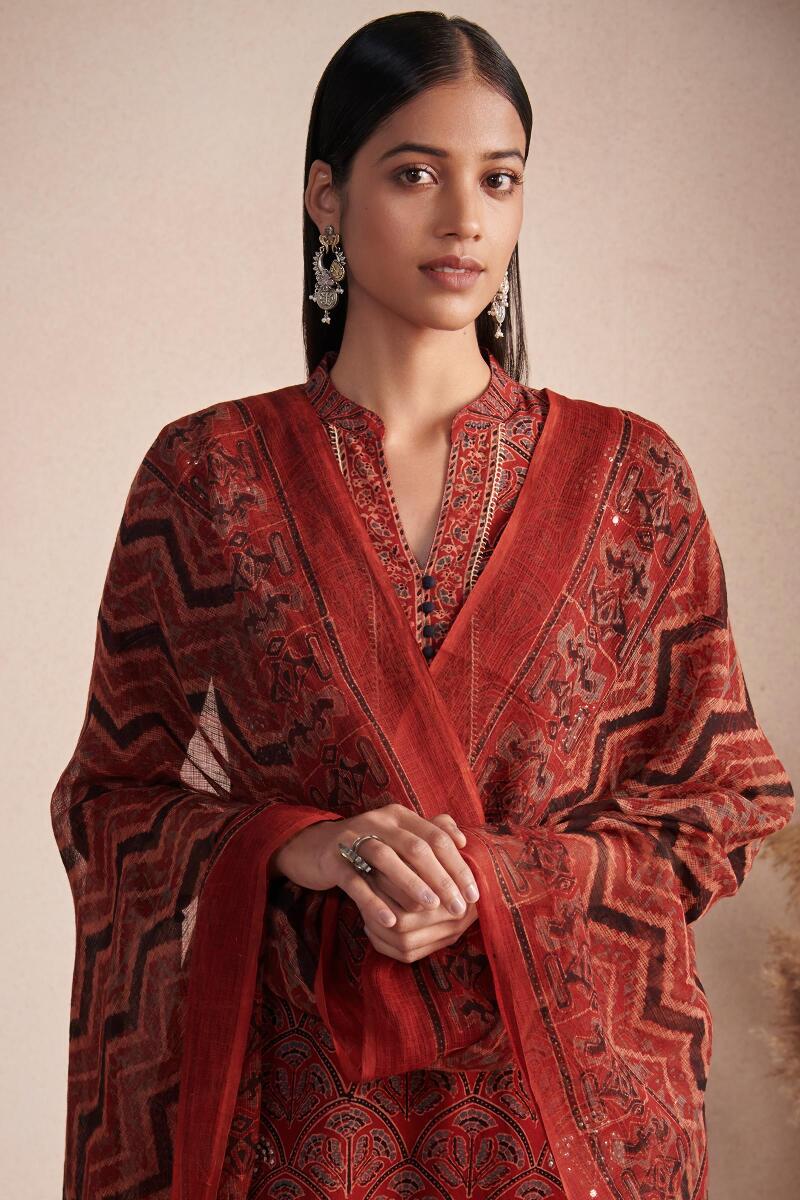Sehra Samira Ajrak Kota Dupatta