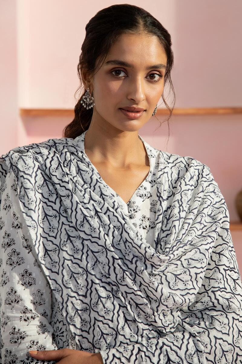 Mumtaz Fizah Sanganeri Dupatta