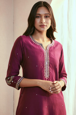 Nazma Shaheena Chanderi Kurta