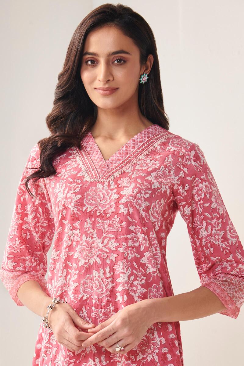 Nasrine Aafiya Sanganeri Kurta
