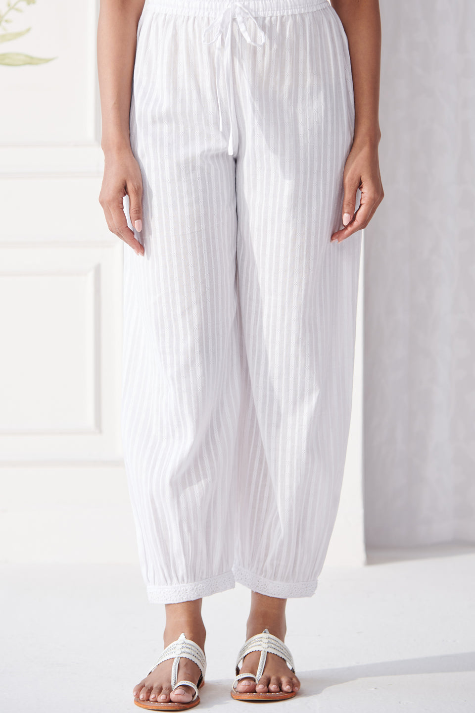 Raahat Aafiyah White Izhaar Pants