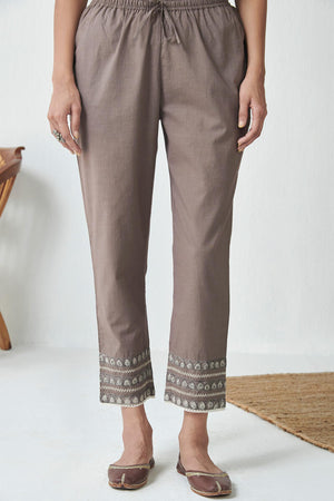 Sehra Afreen Narrow Pants