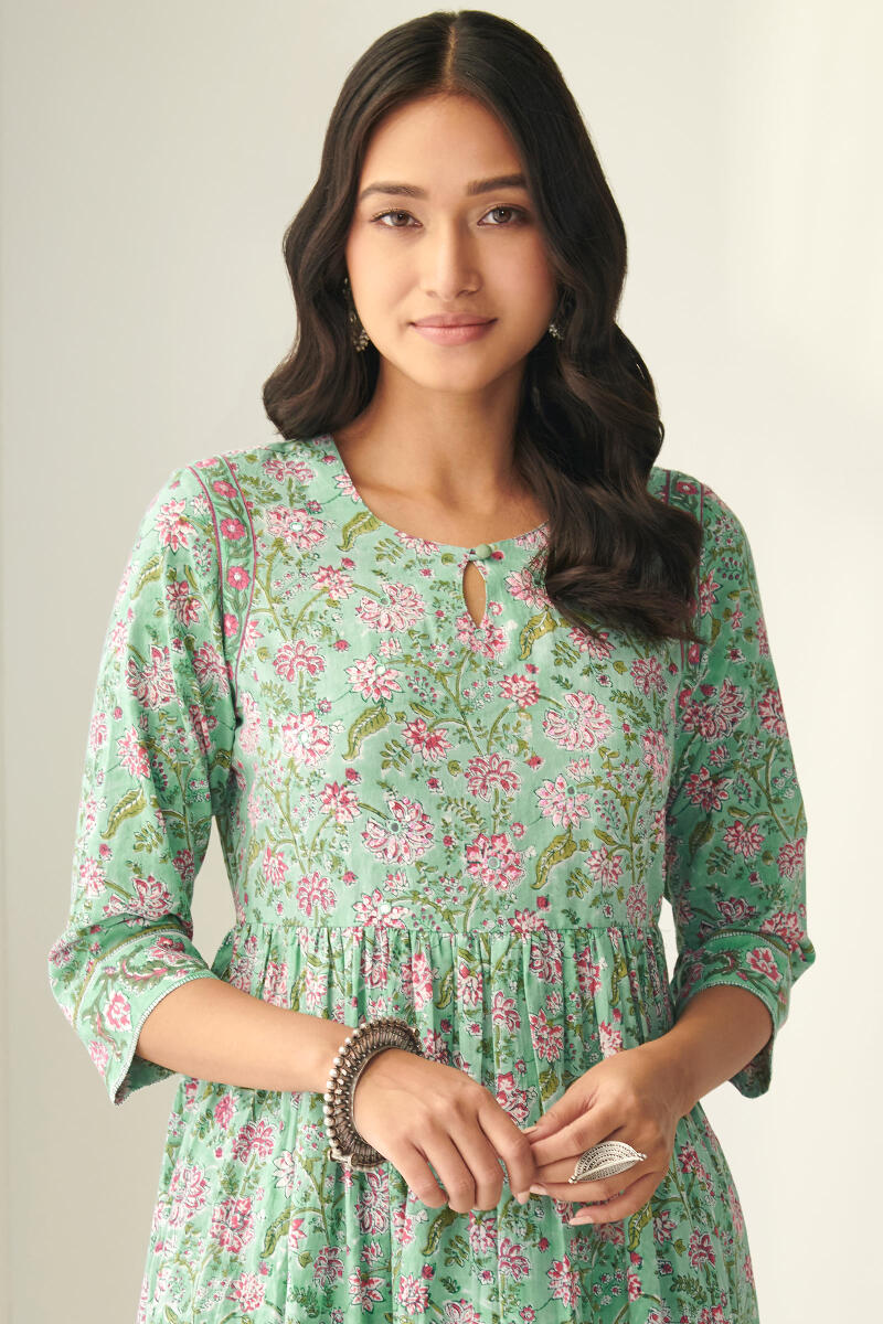 Nasrine Mehar Sanganeri Kurta