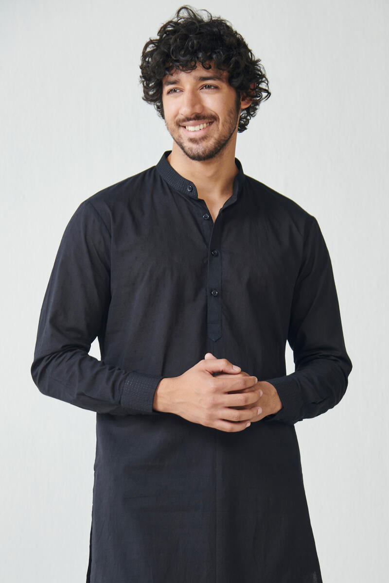 Zaid Vivaan Black Ram Buta Kurta