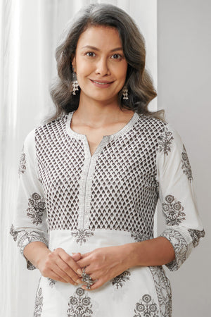 Mumtaz Saira Sanganeri Kurta