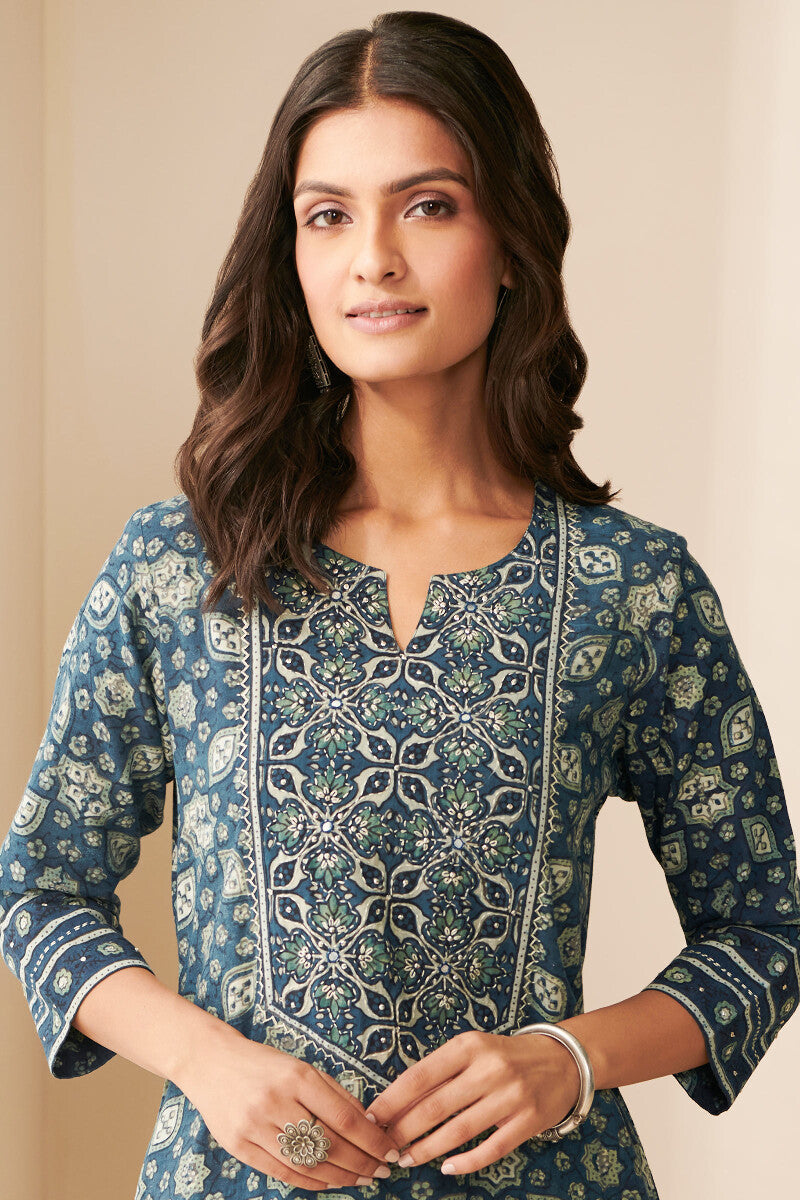 Sehra Zara Ajrak Kurta