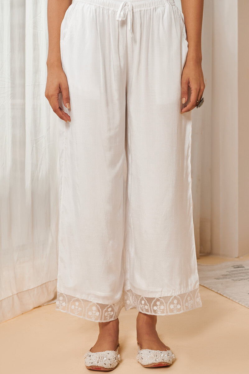 Raahat Samreen Modal Farsi