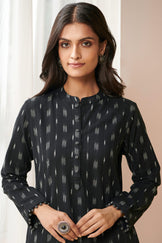 Naadirah Anya Ikat Kurta