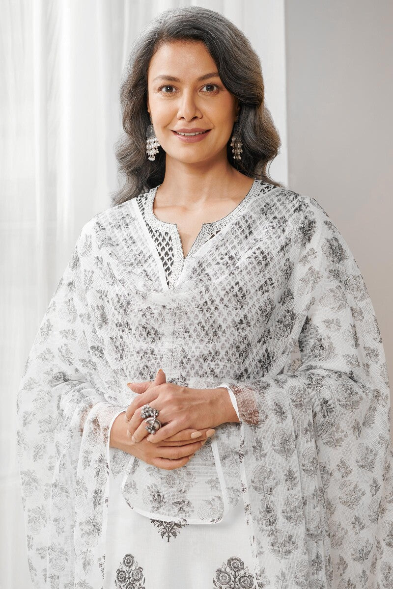 Mumtaz Nazeem Sanganeri Kota Dupatta