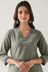 Gauhar Rehmat Handloom Kurta