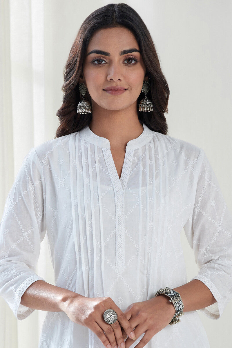 Raahat Seerat Schiffli Kurta