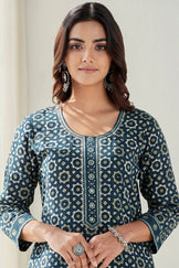 Sehra Inaya Ajrak Kurta