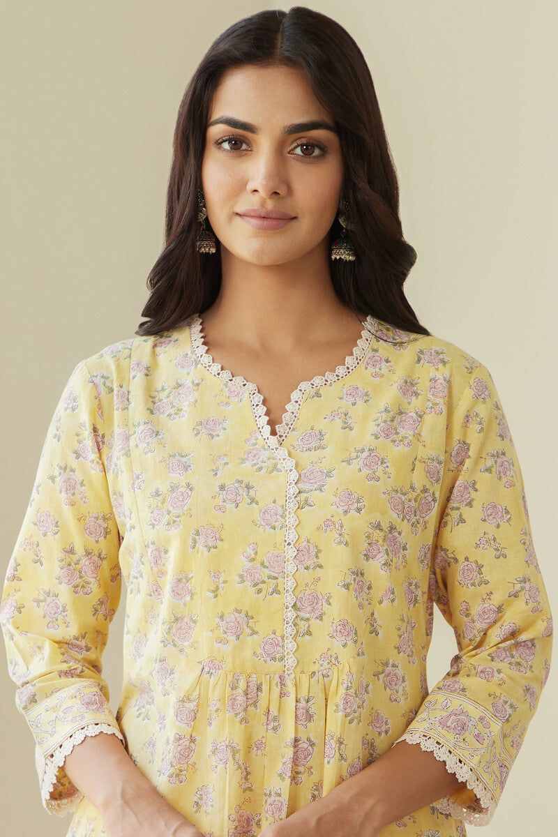 Gulbarg Roheen Kurta