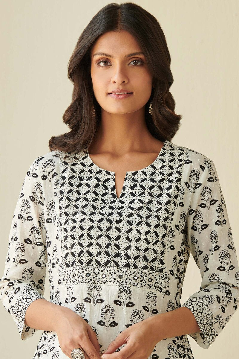 Mumtaz Rumi Sanganeri Kurta