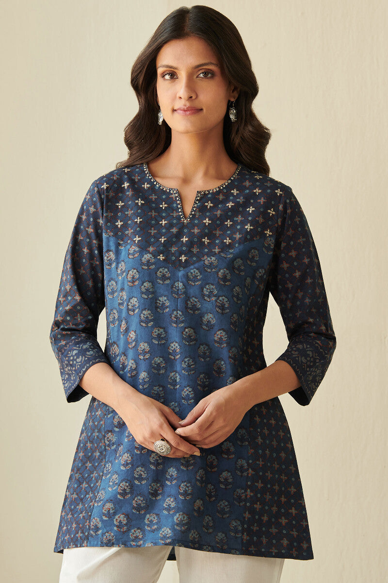 Sehra Zeenat Akola Top