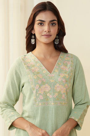 Gauhar Nahida Kurta