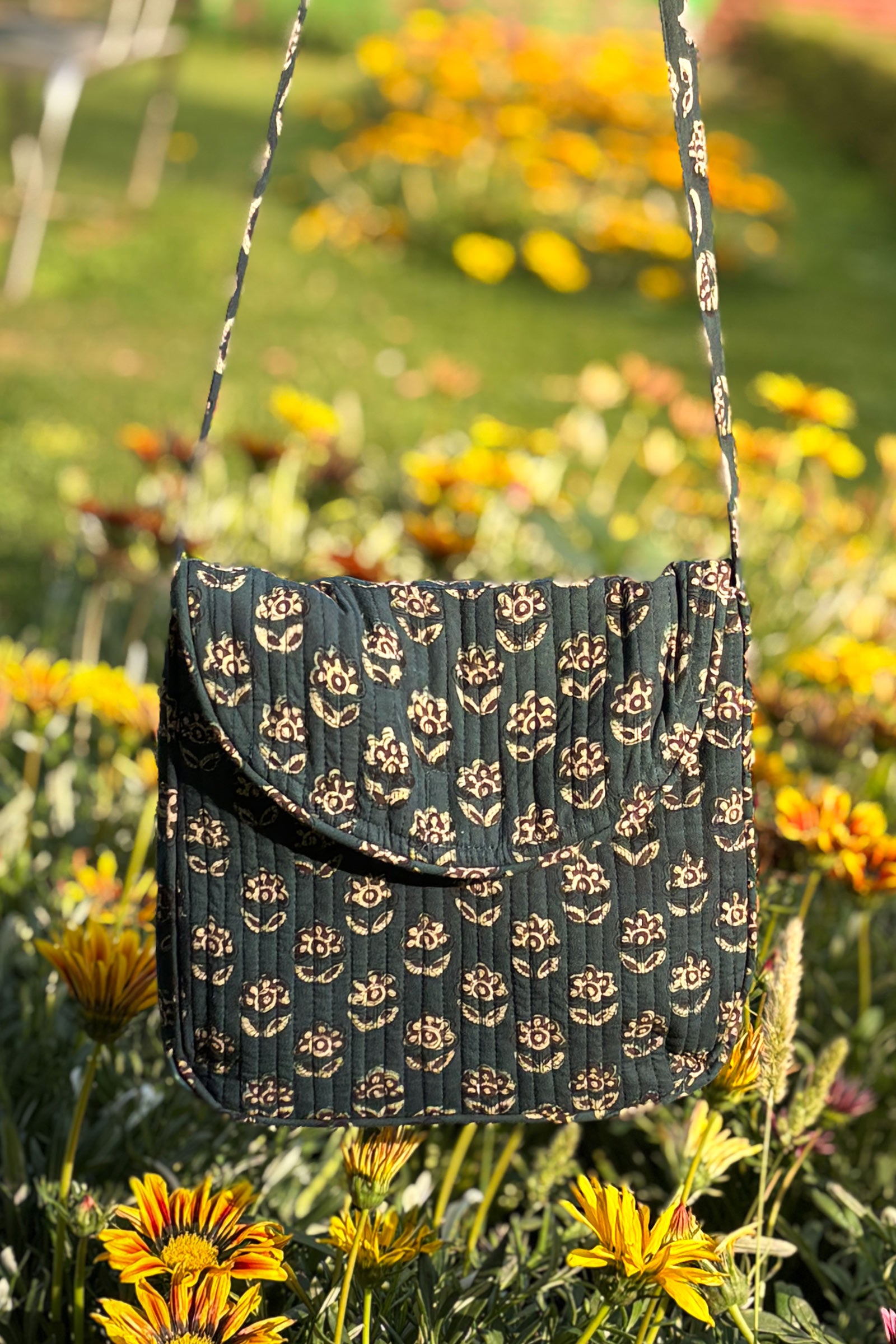 Roza Gulbano Crossbody Bag