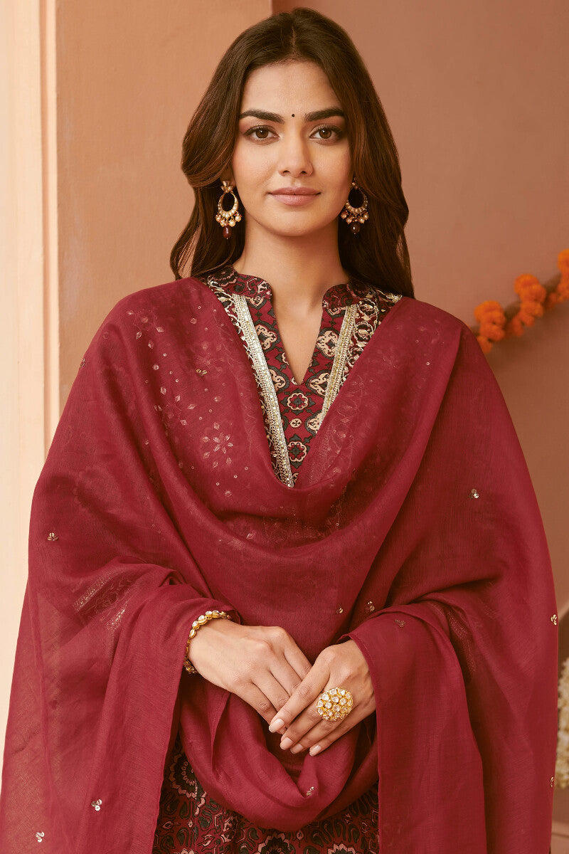 Mehrunissa Tahira Dupatta