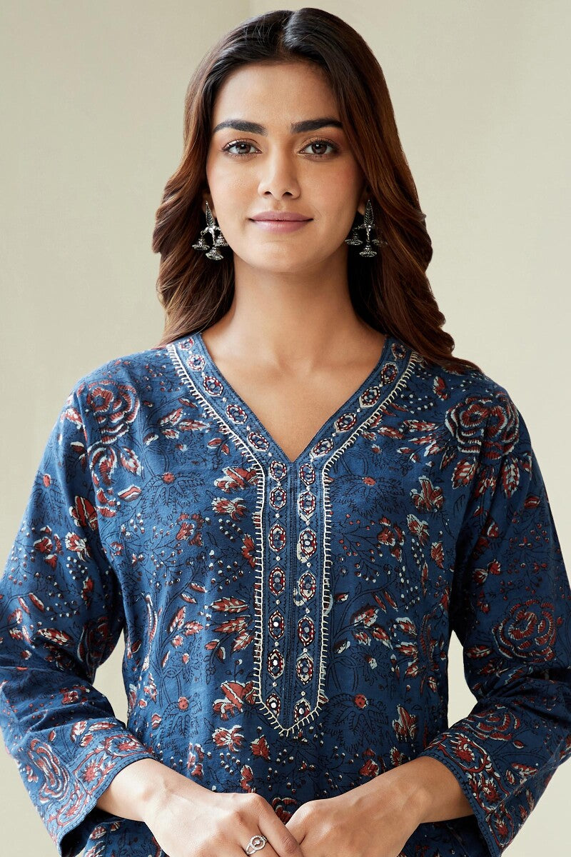 Sehra Roheen Kurta
