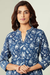 Sehra Shirin Indigo Kurta
