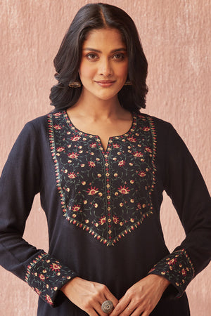 Naadirah Samreen Faux Wool Kurta