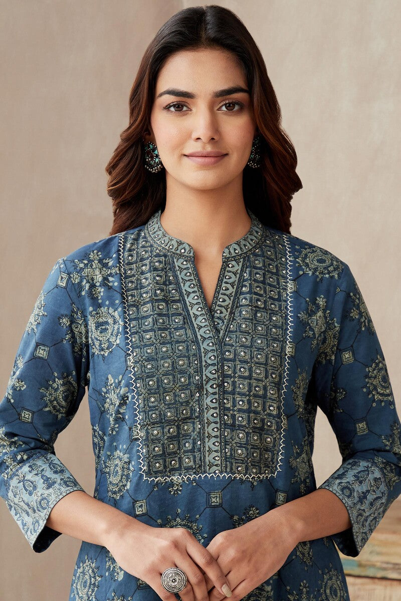 Sehra Kashida Akola Kurta