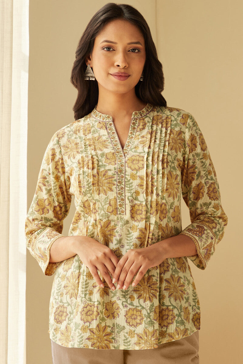 Gulshan Bagh Laila Sanganeri Top