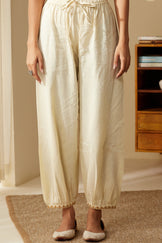 Mirza Jannat Izhaar Pants