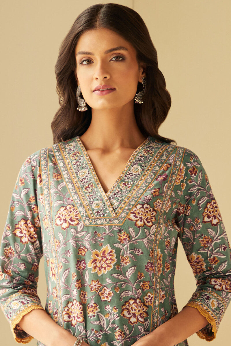 Gauhar Afra Sanganeri Kurta