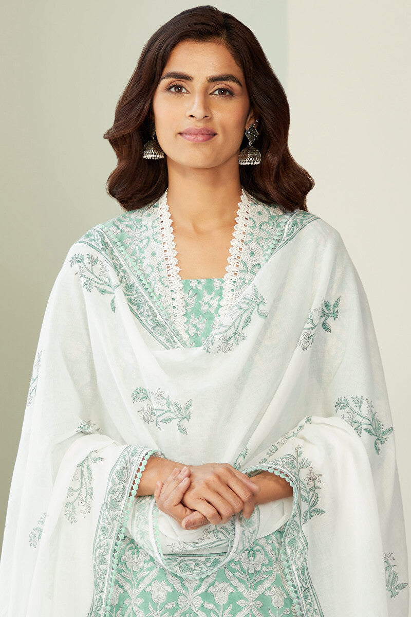 Gauhar Aaliyah Sanganeri Dupatta