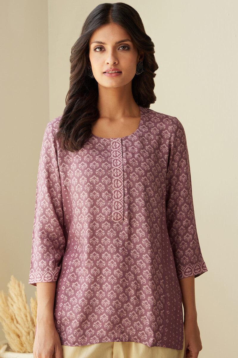 Gauhar Dilnaz Top