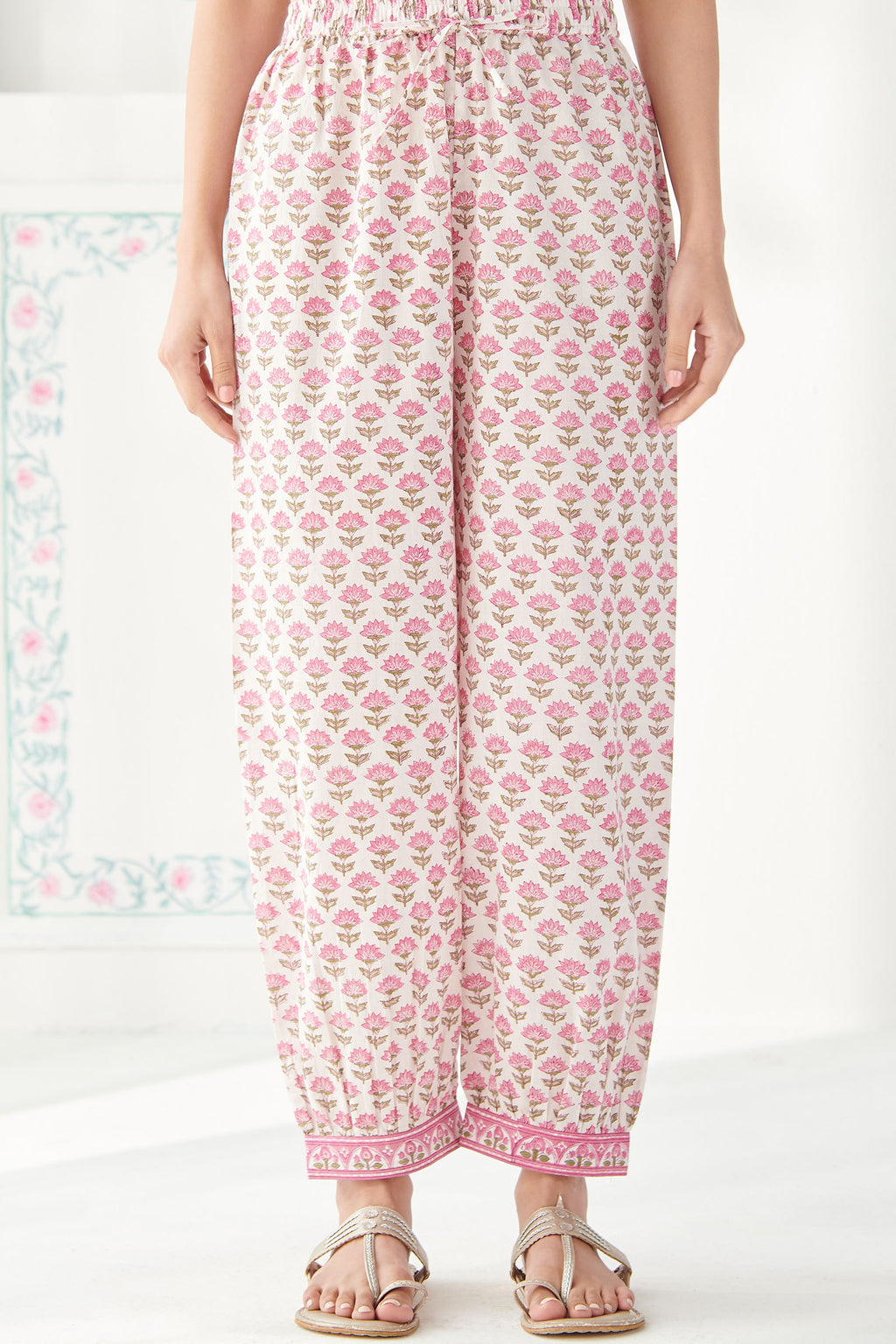 Surplus: Gulbahar Zubeida Sanganeri Izhaar Pants