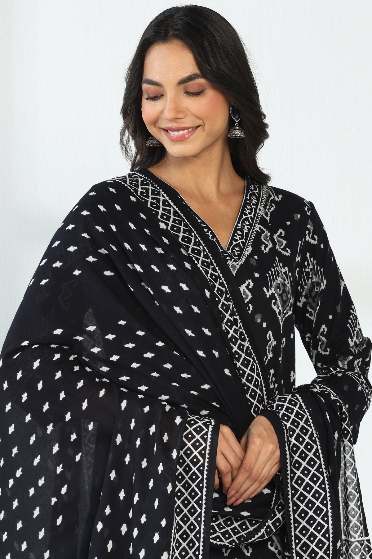 Surplus: Mumtaz Farhin Sanganeri Dupatta