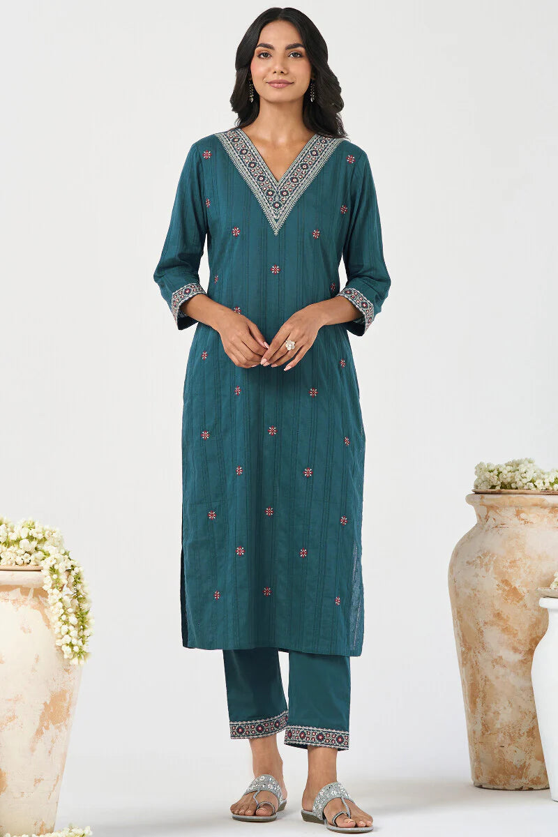 Surplus: Mehraab Ishrat Kurta