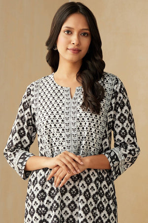 Mehnaz Mirza Kaftan
