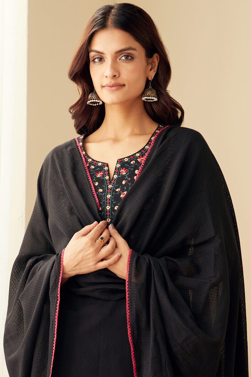 Roza Zoya Dupatta