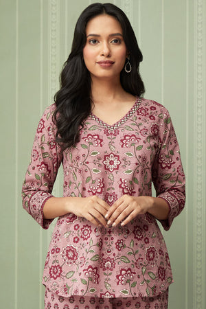 Rosheen Jia Loungewear Set