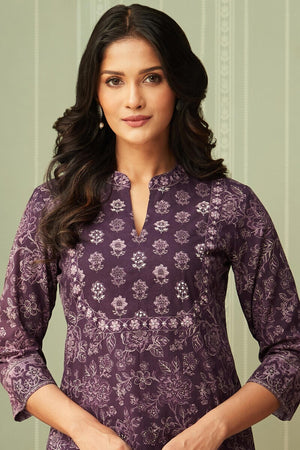 Mahnoor Maira Kurta