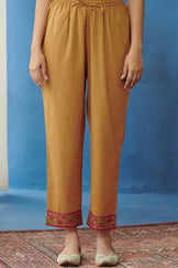 Surplus: Mahnoor Ameera Narrow Pants