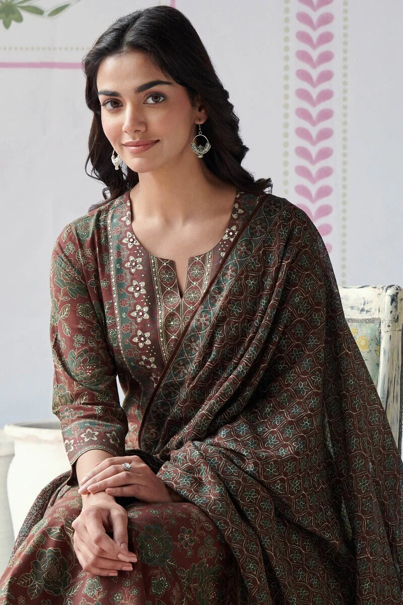 Surplus: Mahnoor Falak Kurta