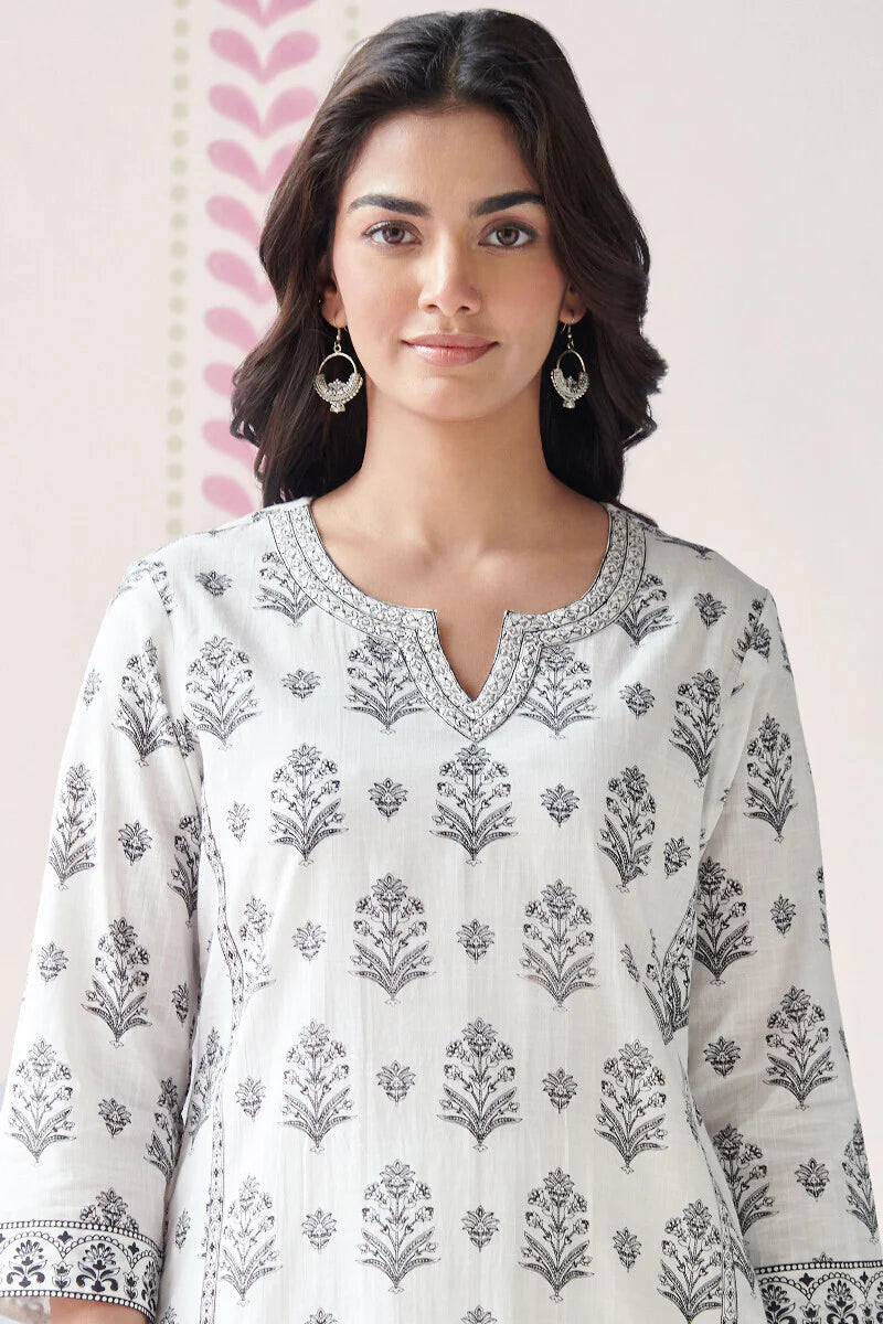 Surplus: Mumtaz Heer Sanganeri Kurta