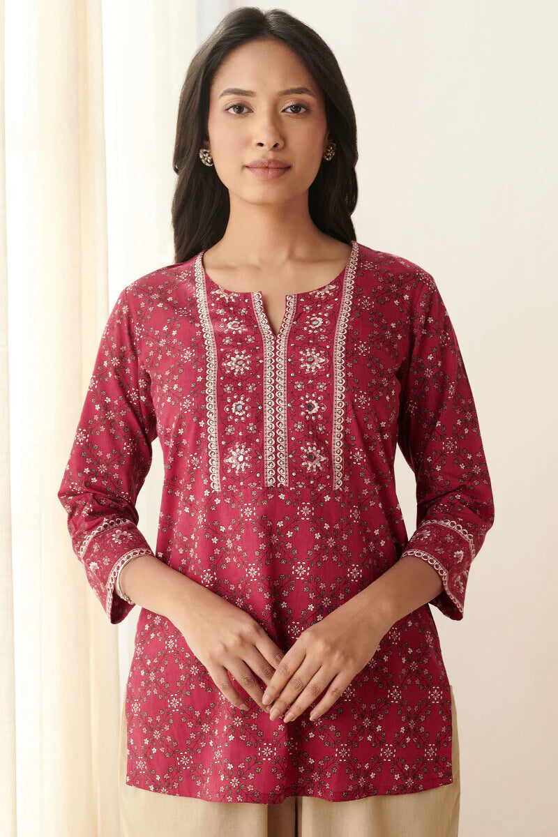 Surplus: Mehreen Seerat Top